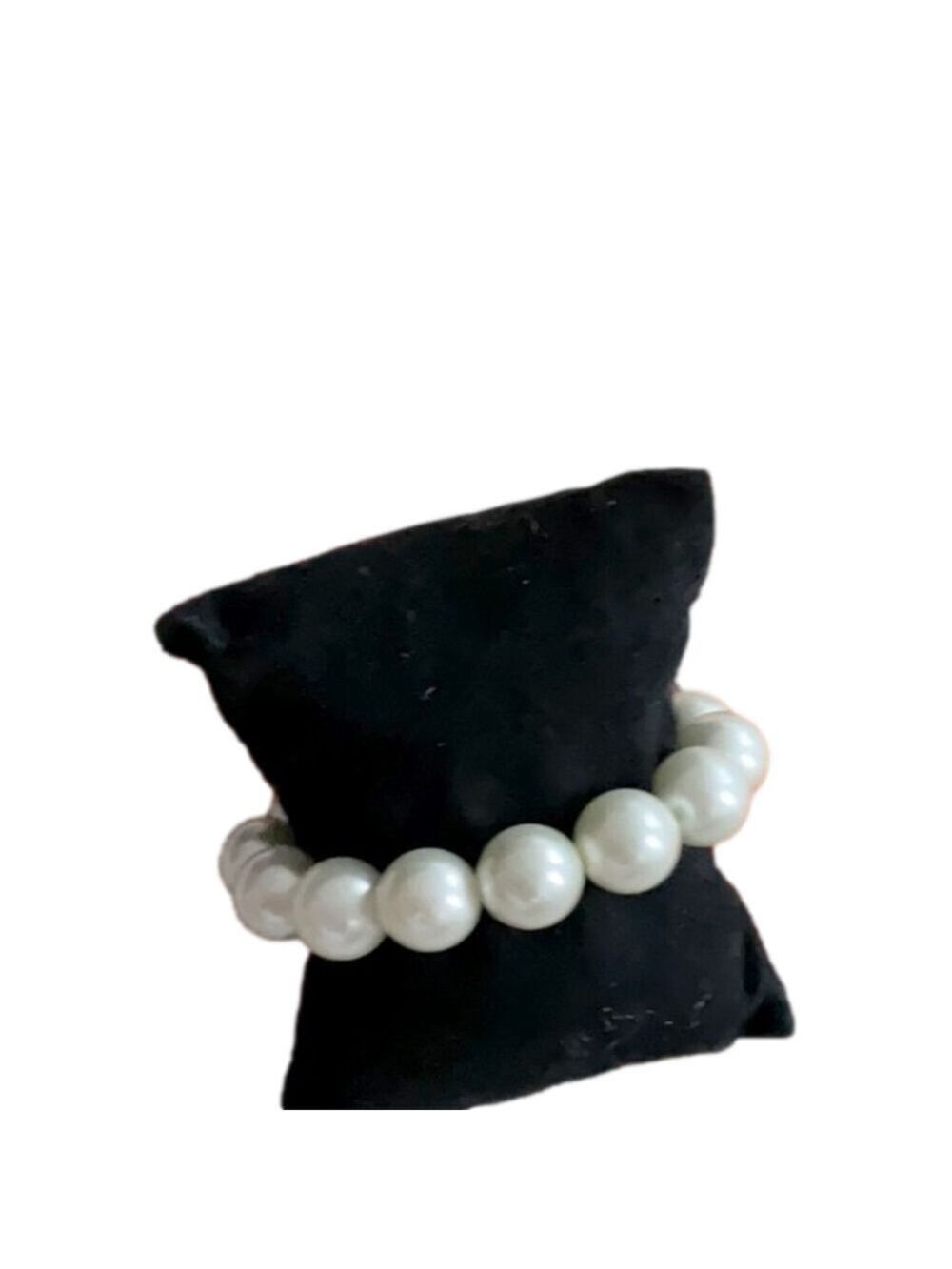 VINTAGE FAUX PEARL BRACELET 10MM
